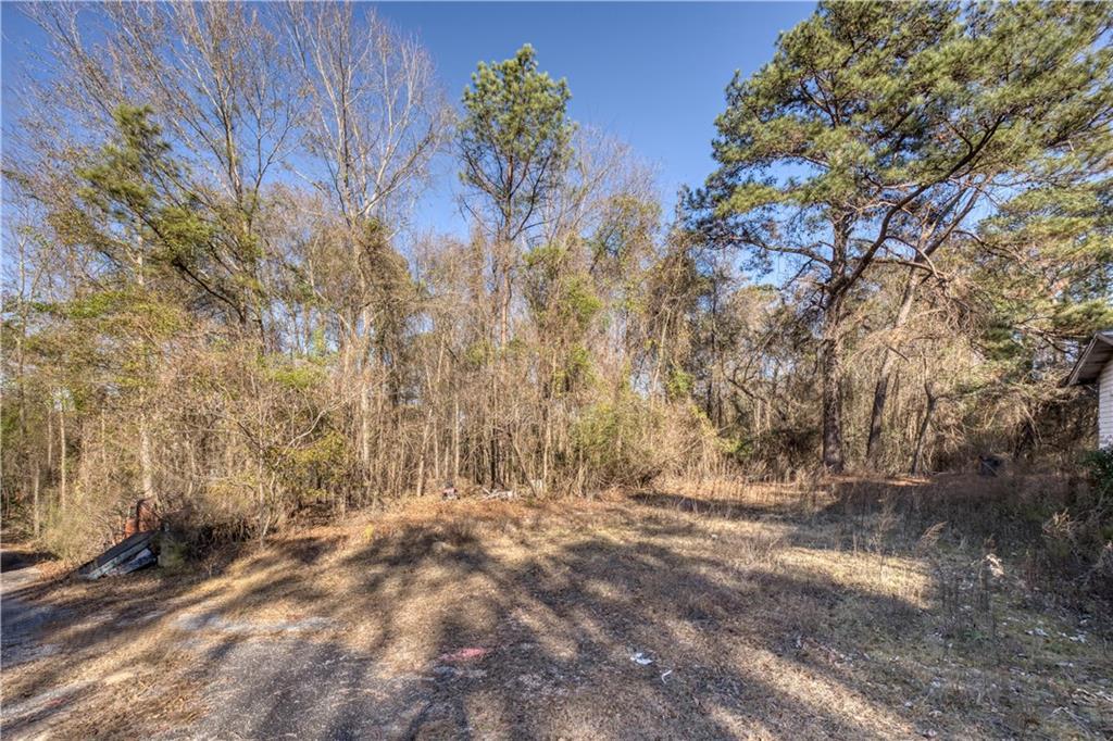 Image of Property at 627 Lee Road 15, Auburn, AL 36830