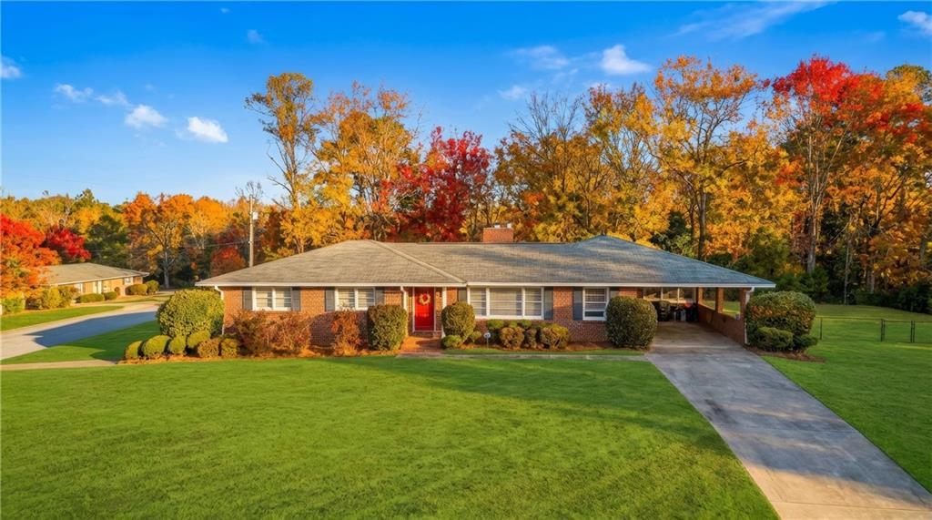 Image of Property at 210 Etowah Avenue, Opelika, AL 36801