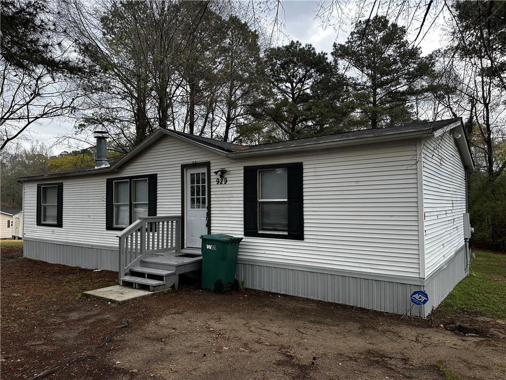 Image of Property at 929 Stringer Weeks Road, Smiths Station, AL 36877