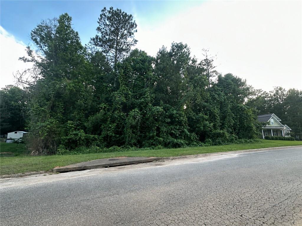 Image of Property at 1017 County Road 553, Valley, AL 36854