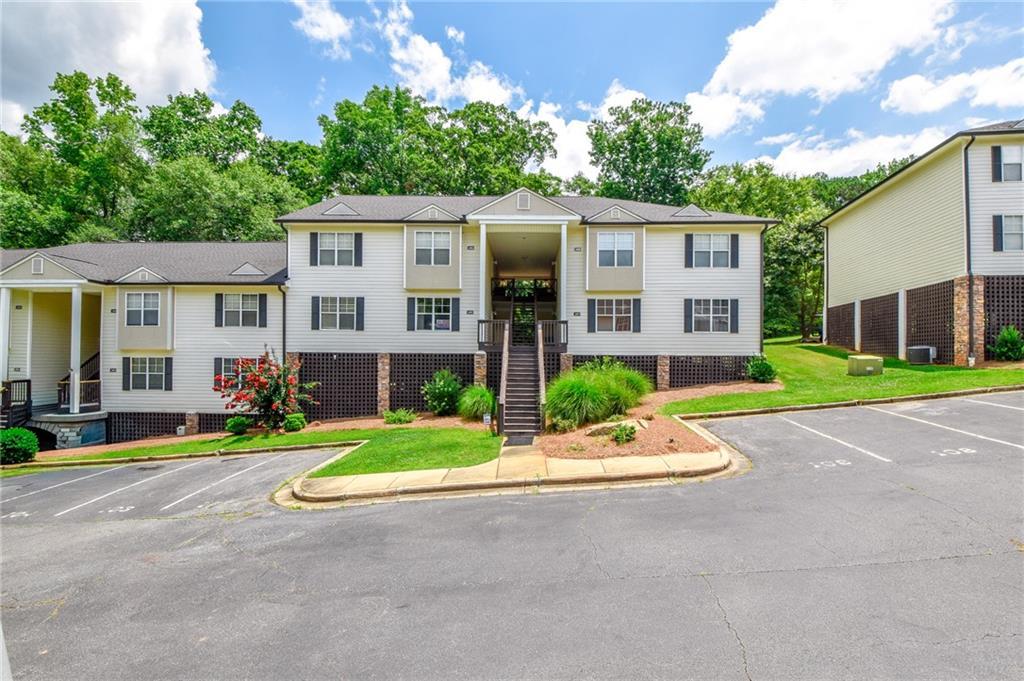 Image of Property at 741 Lakeview Ridge, Dadeville, AL 36853