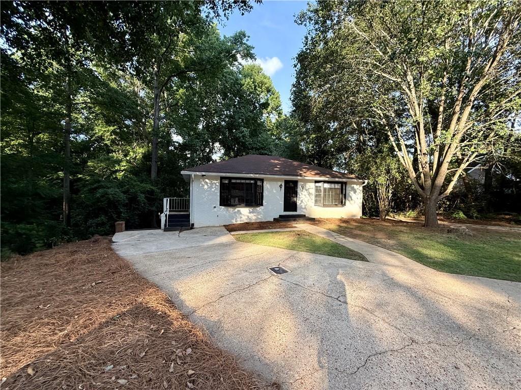 Image of Property at 752 Letohatchee Drive, Auburn, AL 36832