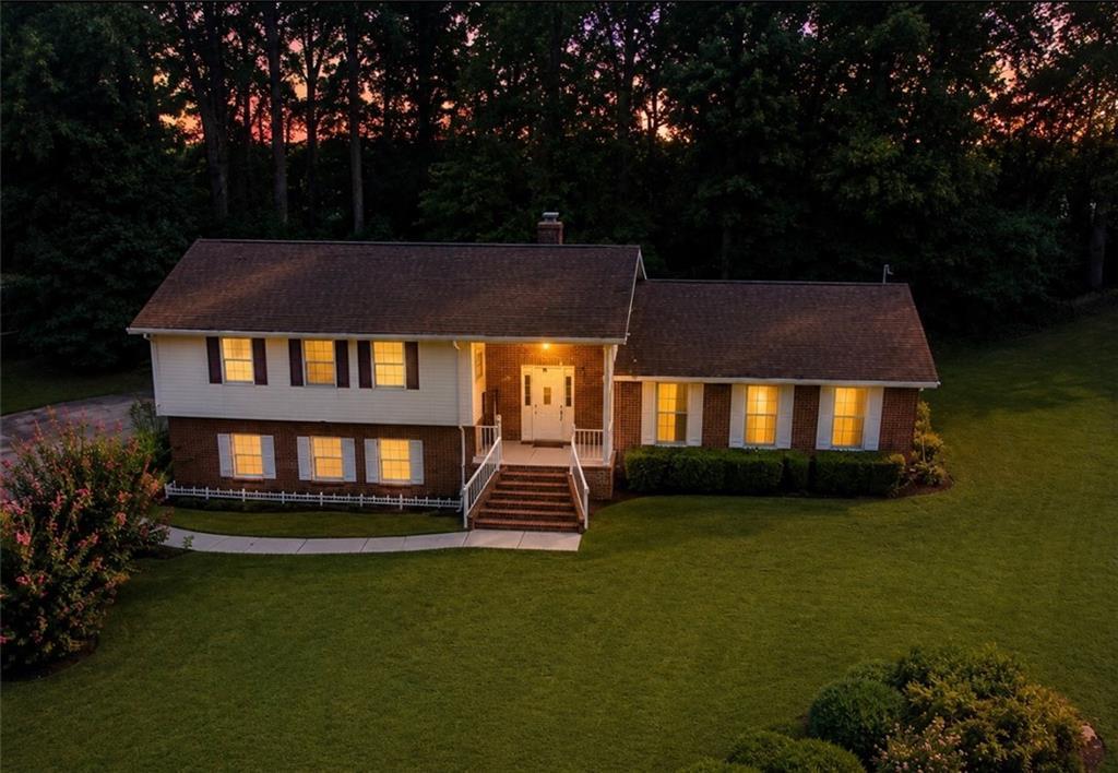 Image of Property at Sw 100 19th Street Sw, Lanett, AL 36863